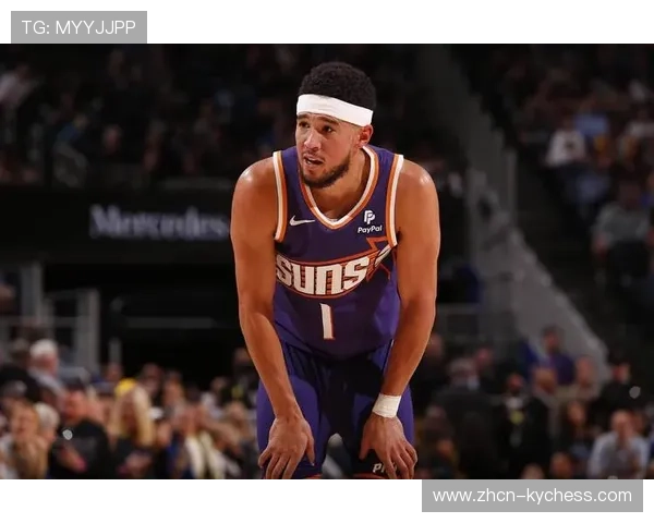 太阳客场挑战尼克斯，布克出战成疑影响球队进攻组织